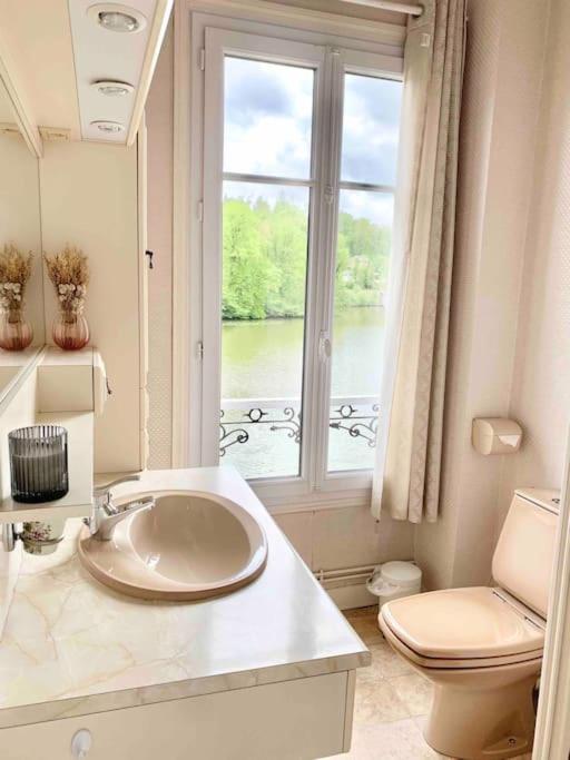 Maison De Charme Avec Vue Sur Chateau Pierrefonds Kültér fotó
